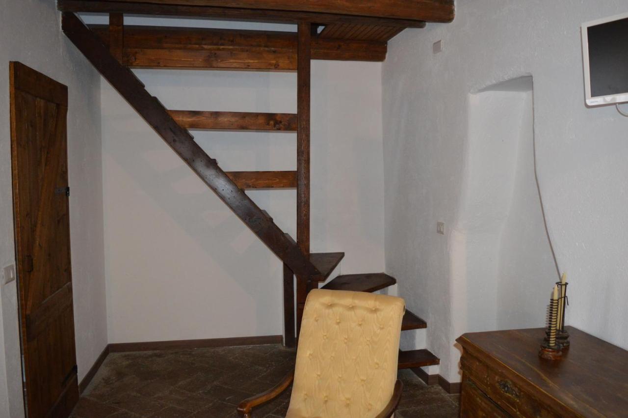 Il Pensiero Apartment Lenno Bilik gambar