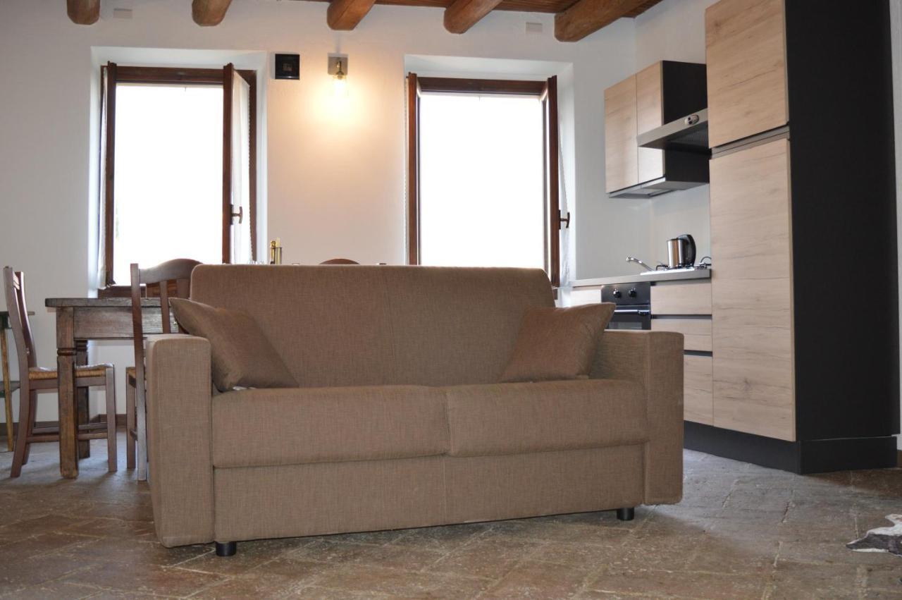 Il Pensiero Apartment Lenno Bilik gambar